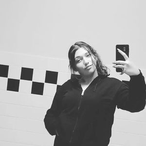 Meet your Posher, Xiomara